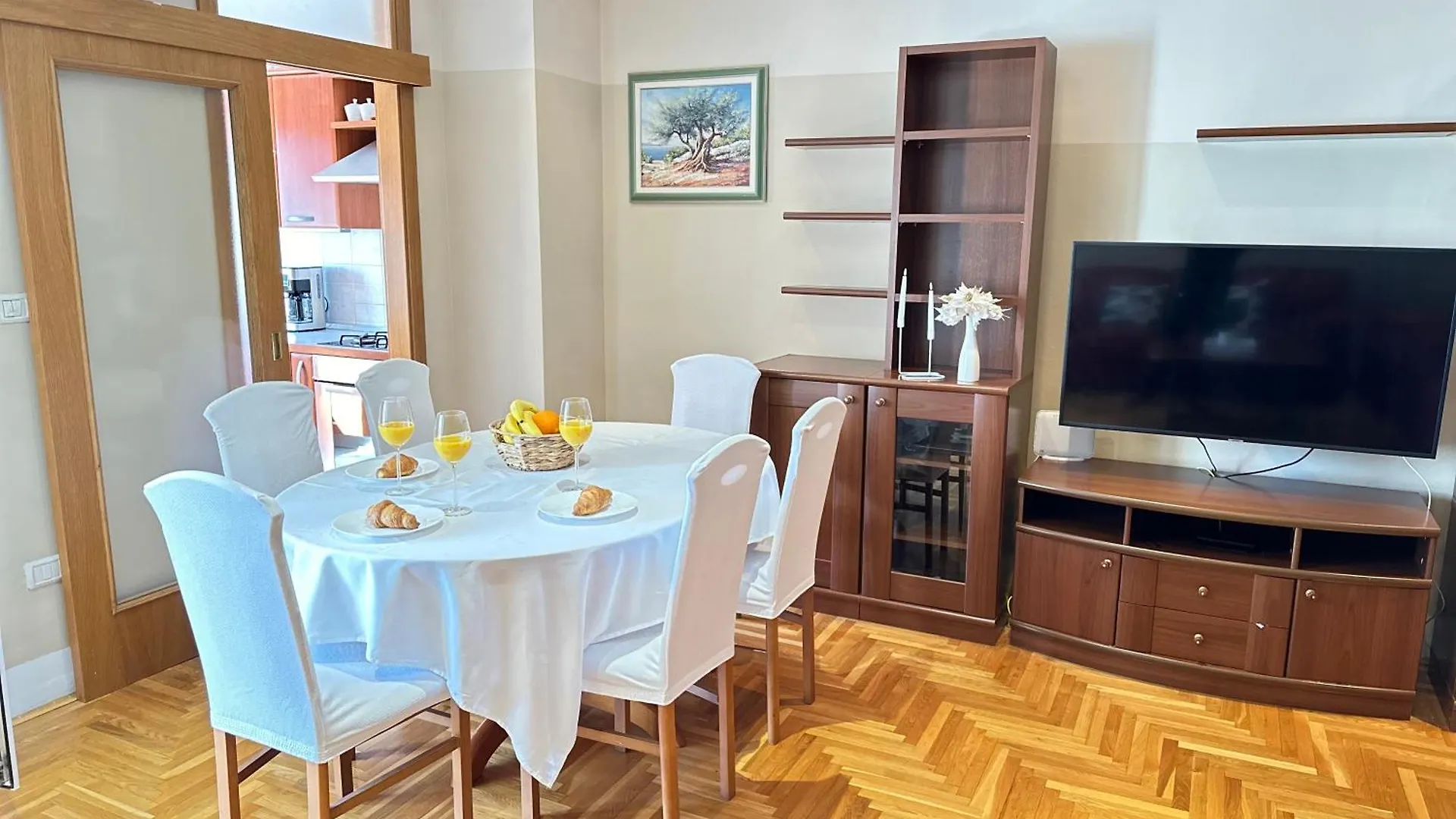 Apartment Forty Two 扎达尔